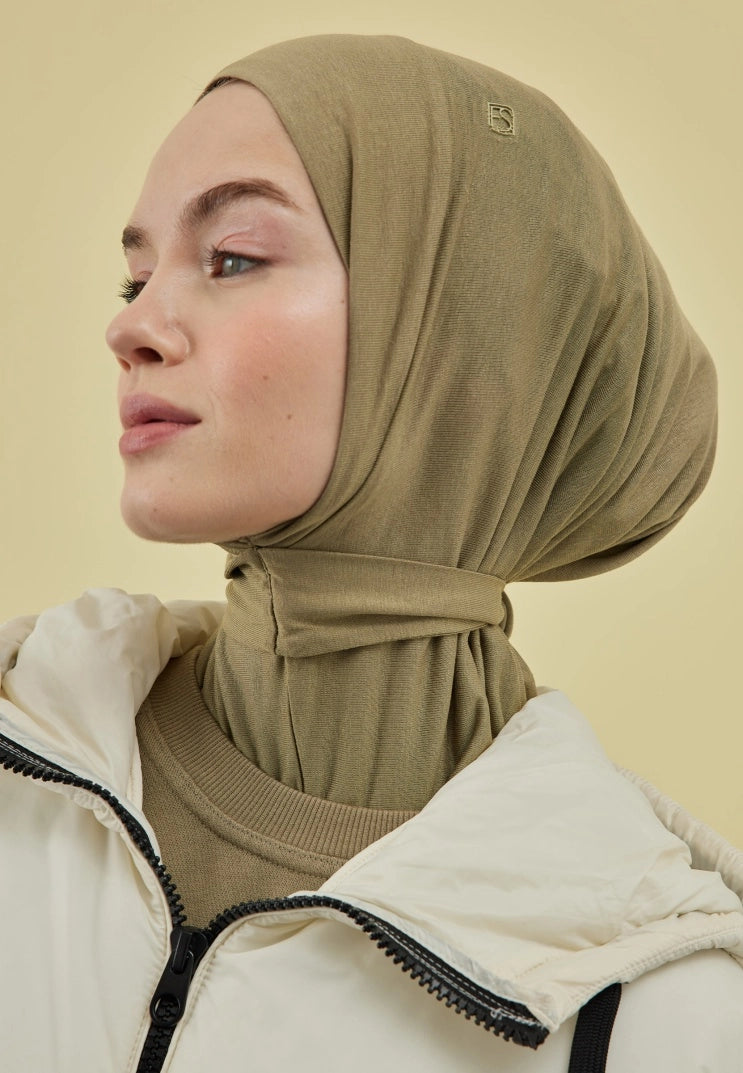 Athletic Hijab Thyme