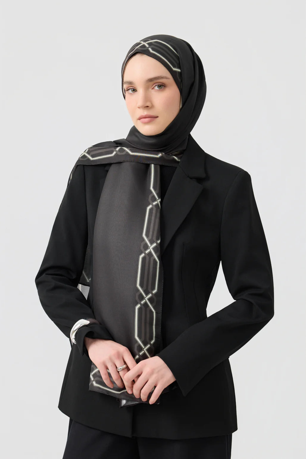 Heritage Hijab Anthracite