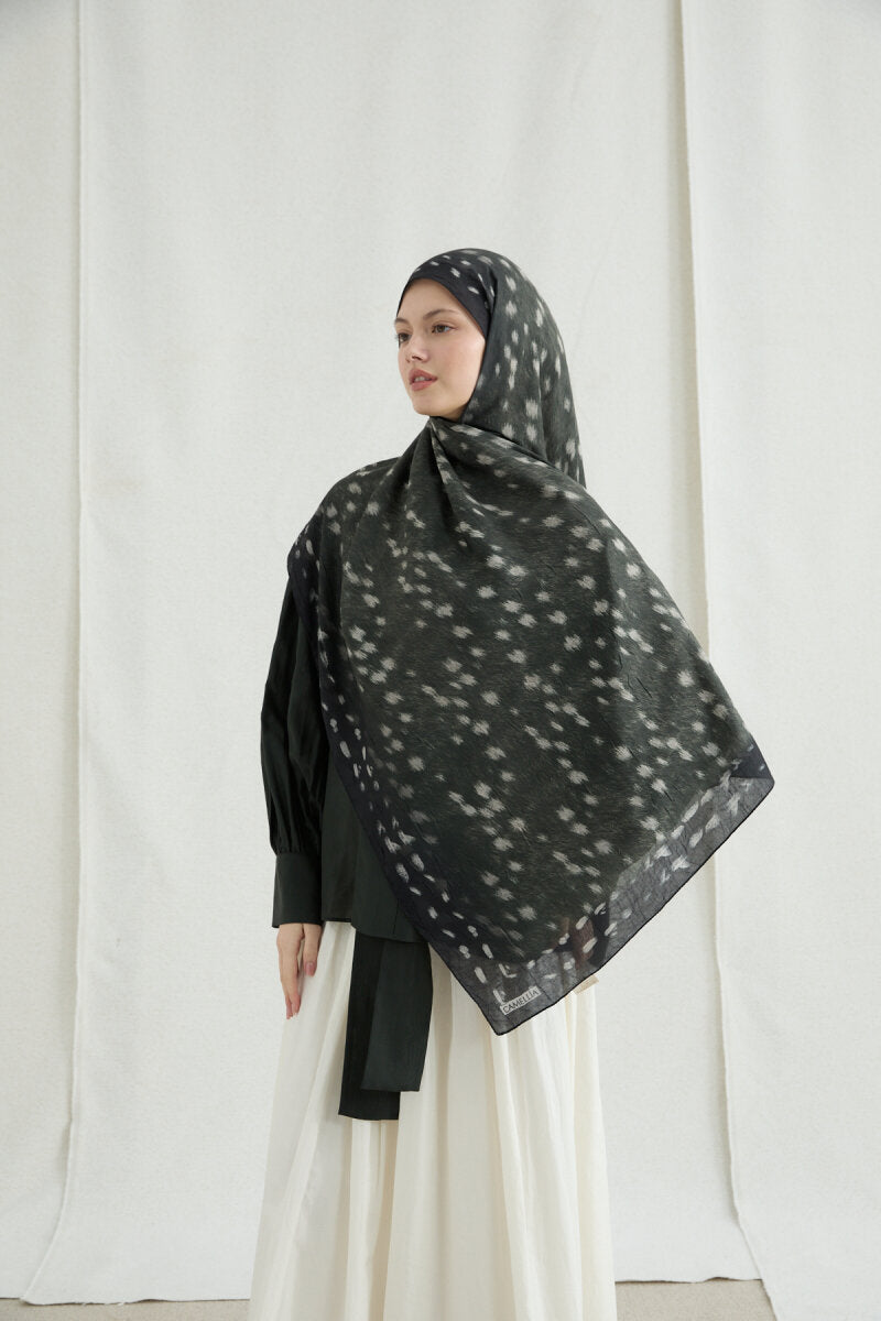 Bambi Black Grey Ombre