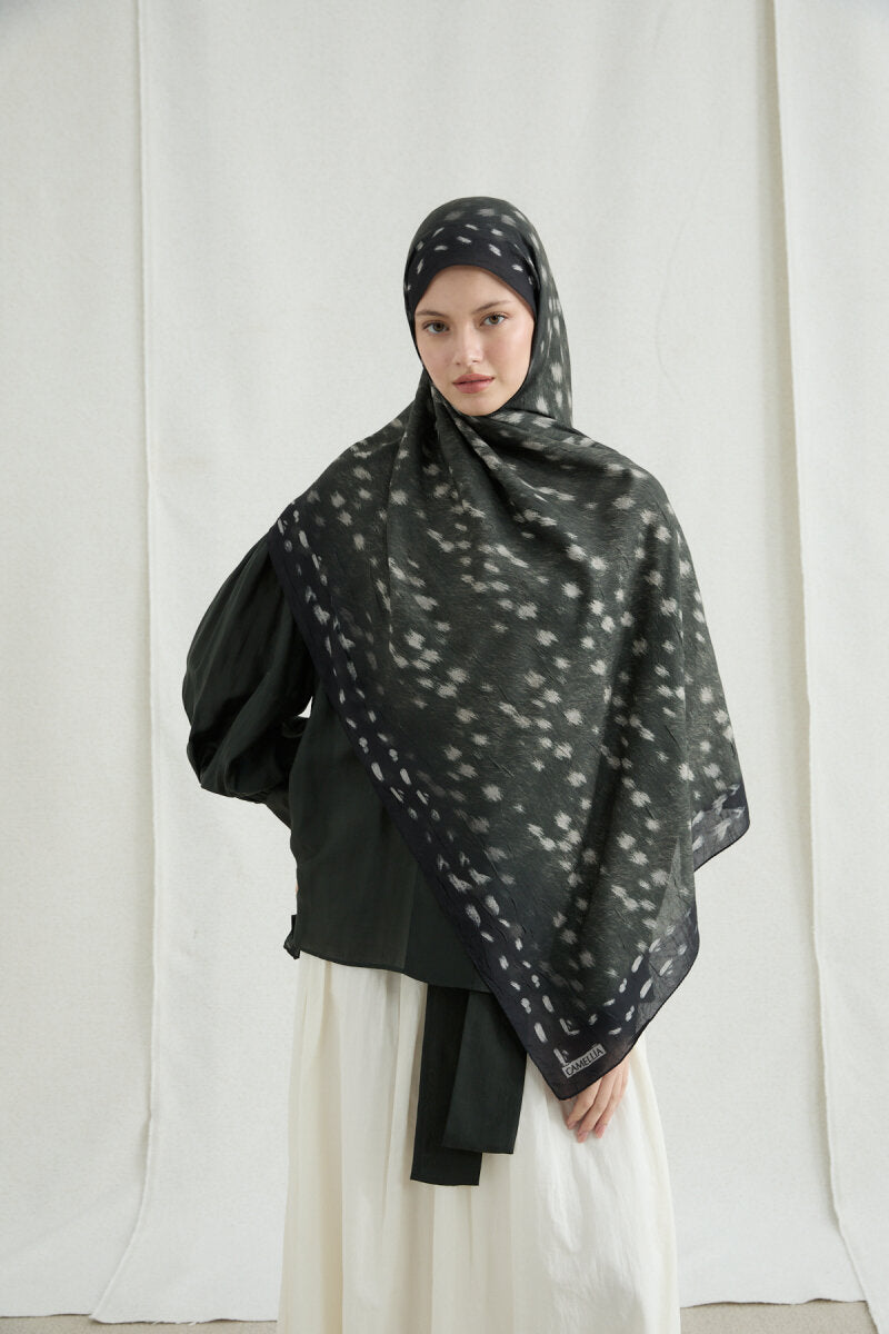 Bambi Black Grey Ombre