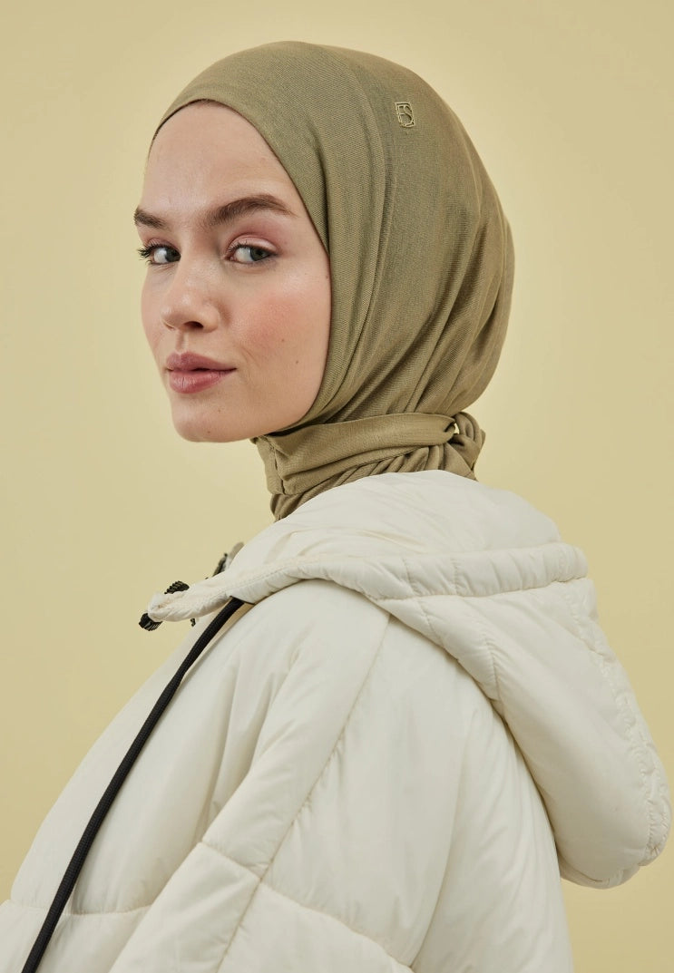 Athletic Hijab Thyme