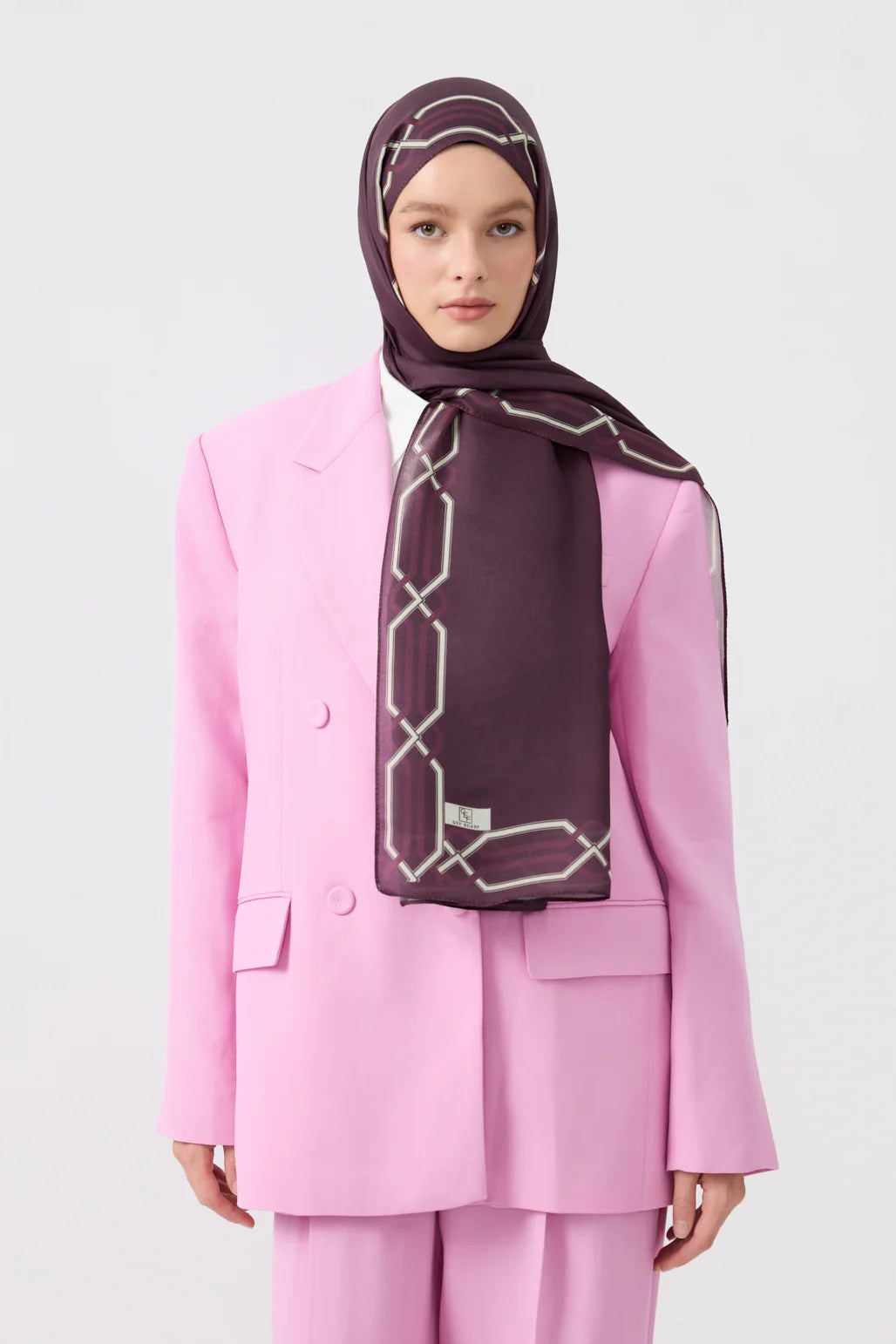 Heritage Hijab Aubergine
